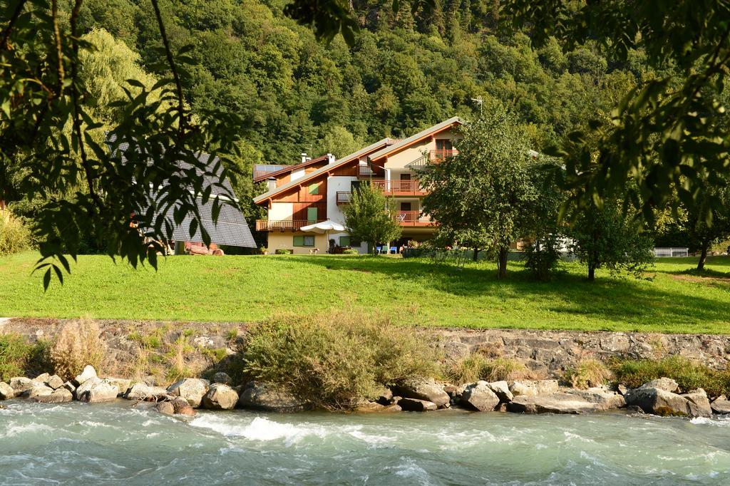 Aparthotel La Casa al Noce Mezzana  Exterior foto